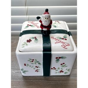 Pfaltzgraff Winterberry Santa Treat Jar Box Christmas Holiday Decor Gift